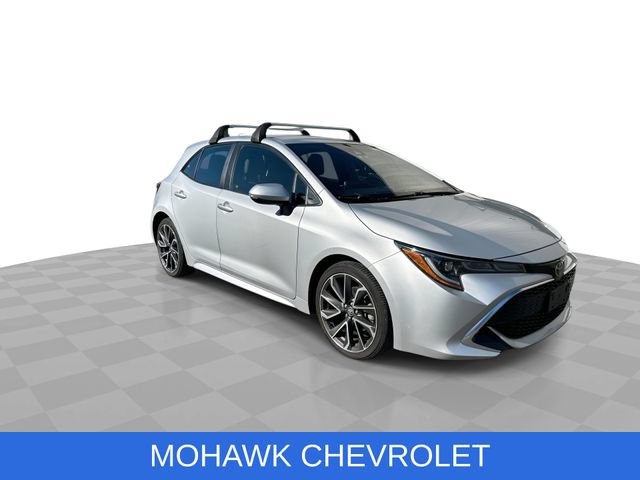 Used 2019 Toyota Corolla XSE FWD image 2