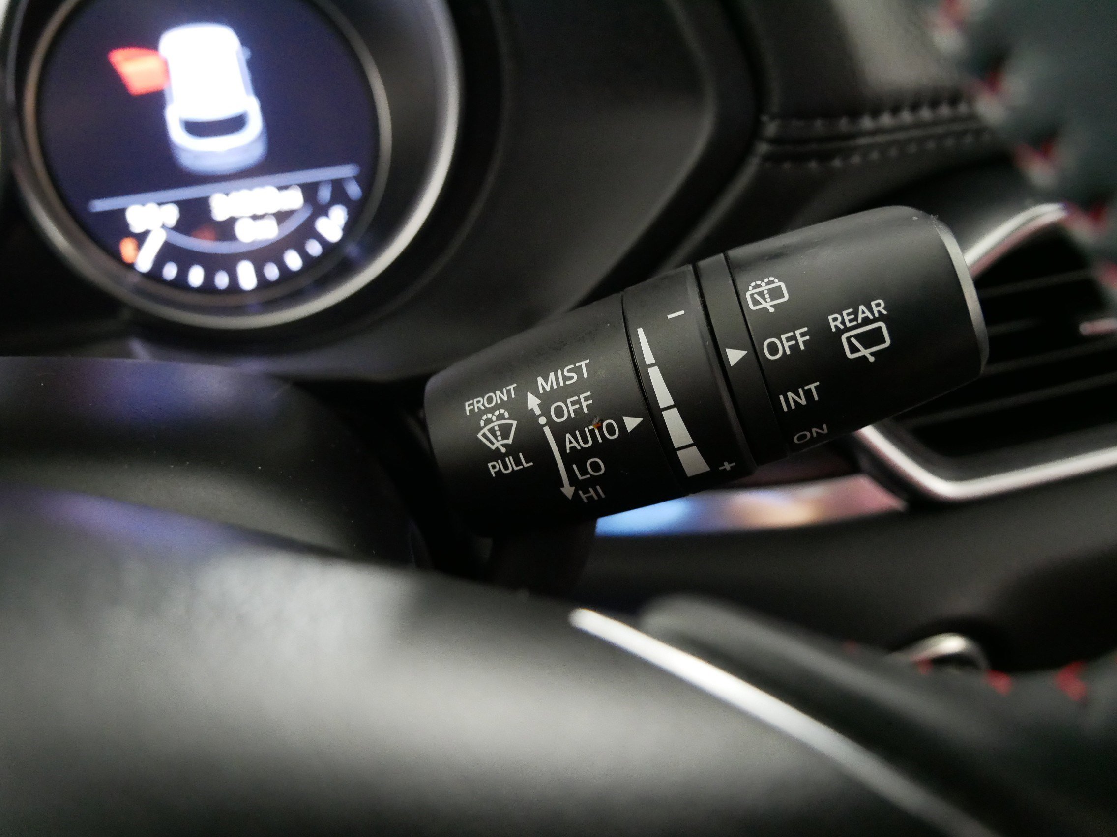 Used 2023 MAZDA CX-5 Carbon Edition image 32