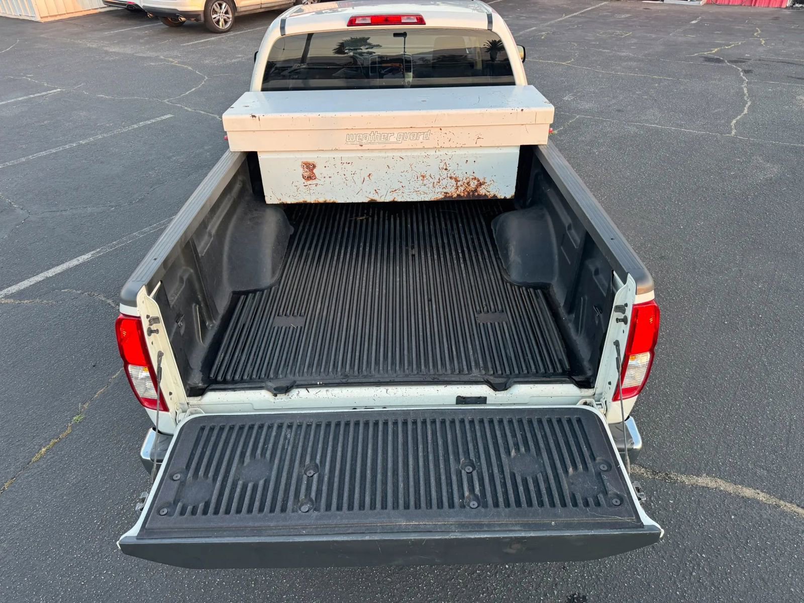 Used 2014 Nissan Frontier S RWD image 7