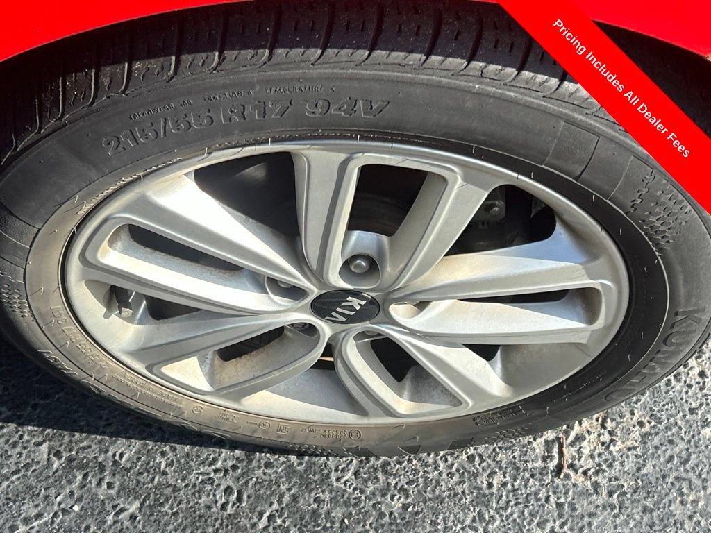 Used 2017 Kia Soul + w/ Audio Package FWD image 2