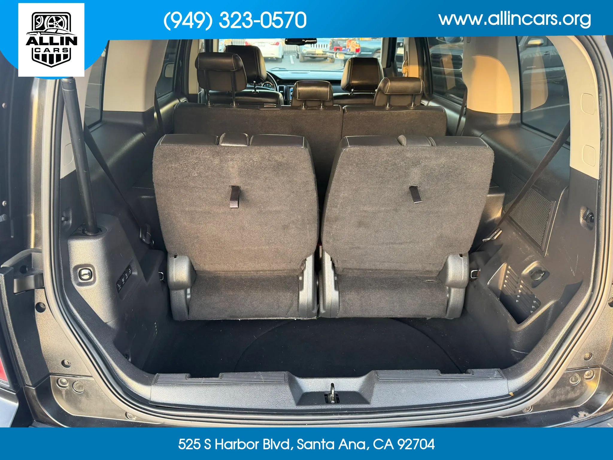 Used 2011 Ford Flex Titanium FWD image 17