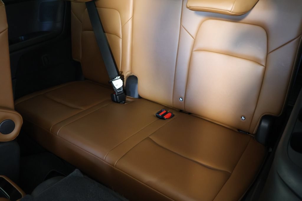 Used 2024 Nissan Pathfinder Platinum AWD/4WD image 22
