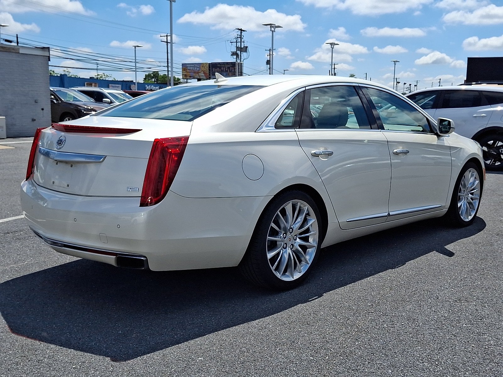 Used 2013 Cadillac XTS Platinum AWD/4WD video 5