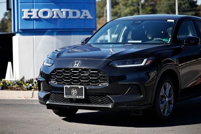 New 2026 Honda HR-V LX image 2