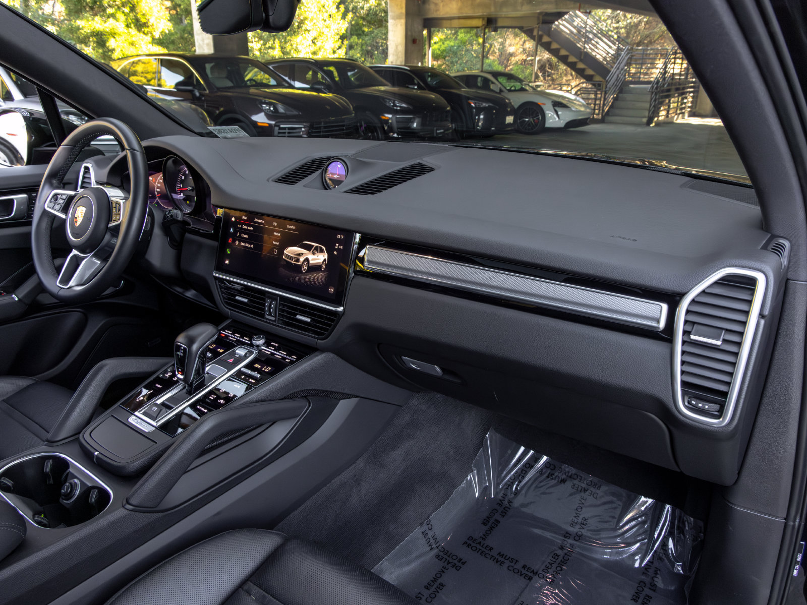 Certified 2023 Porsche Cayenne S Platinum AWD/4WD image 57