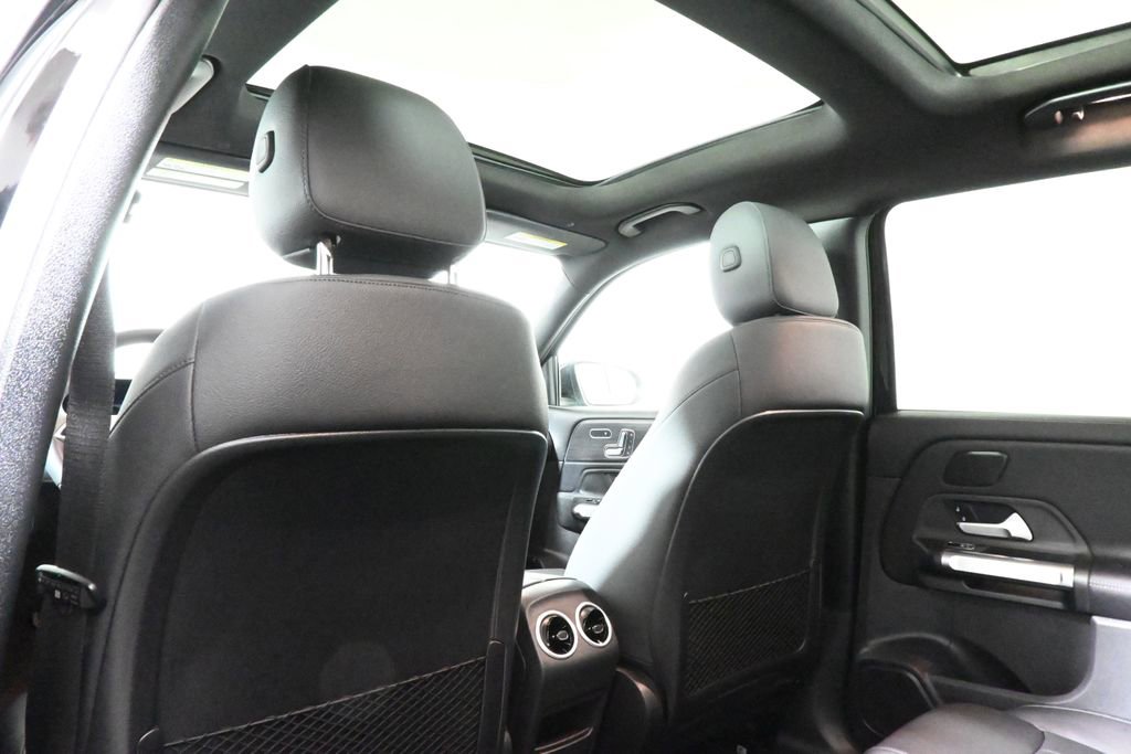 Certified 2026 Mercedes-Benz GLB 250 4MATIC image 30