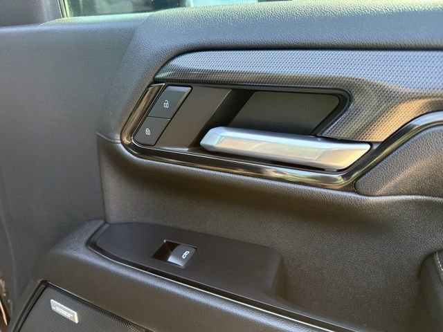 Used 2024 GMC Sierra 2500 AT4 w/ Technology Package image 54