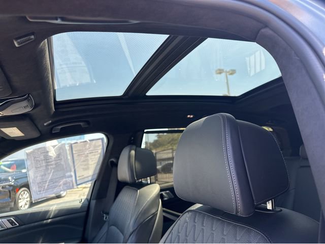 Used 2023 BMW X7 xDrive40i w/ Executive Package image 25