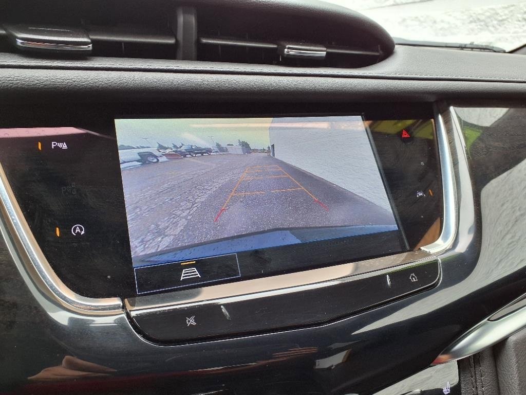 Used 2024 Cadillac XT6 Premium Luxury image 22
