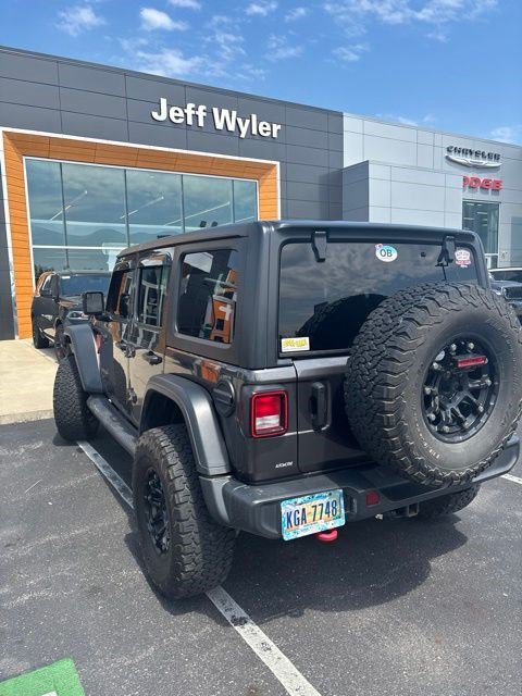 Used 2020 Jeep Wrangler Unlimited Rubicon AWD/4WD image 8