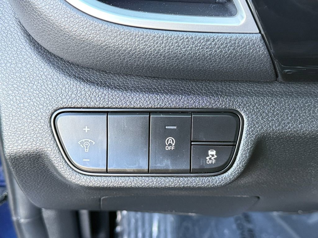 Certified 2024 Kia Seltos S image 22