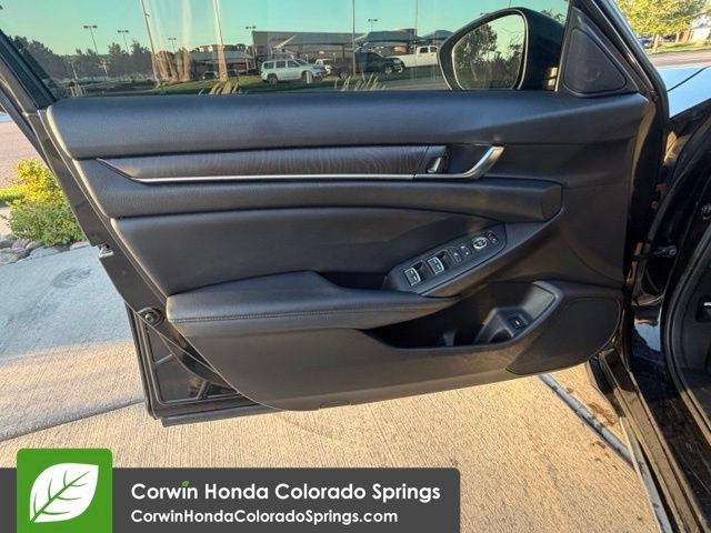 Used 2020 Honda Accord EX image 25