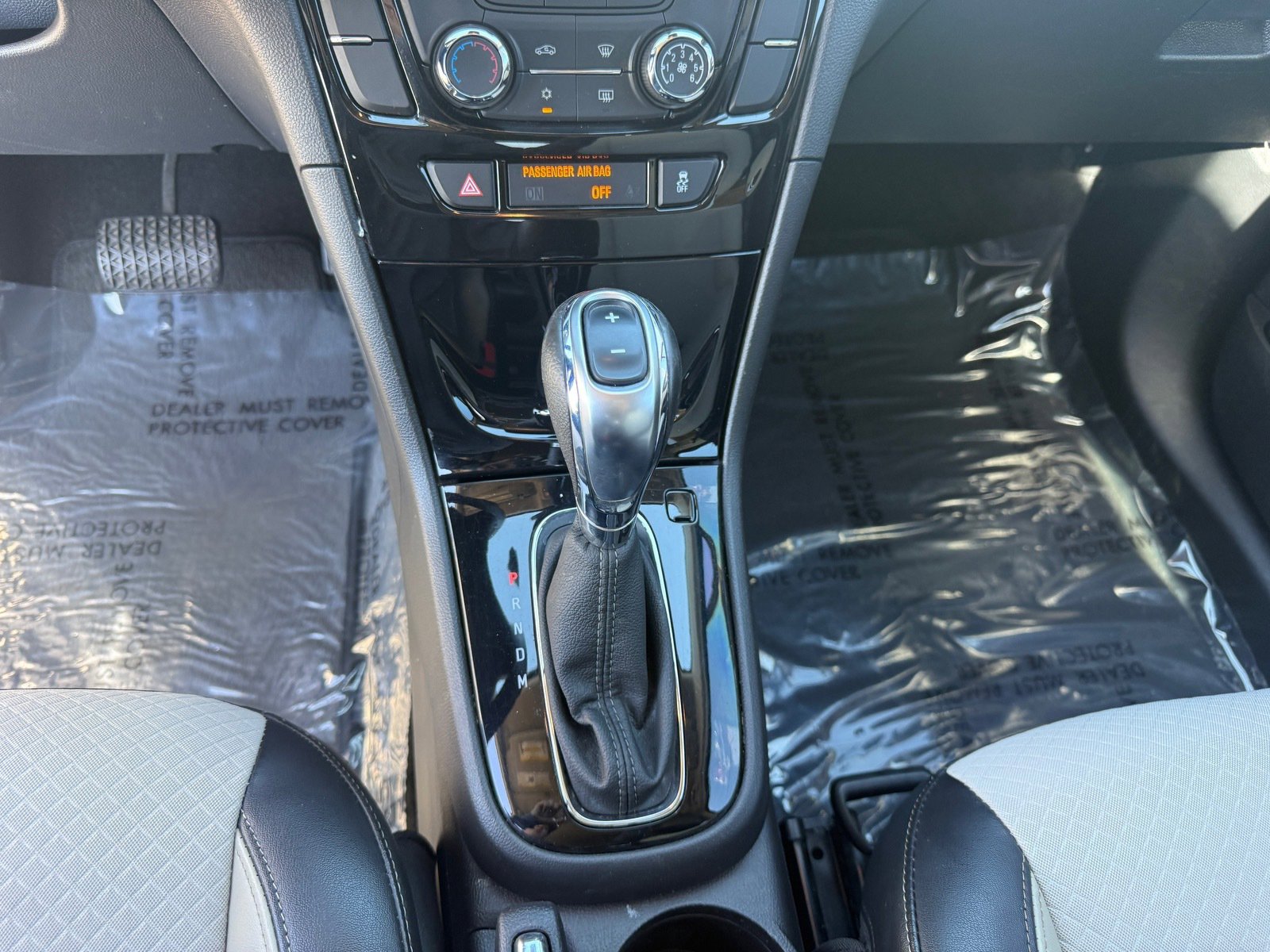 Used 2018 Buick Encore Preferred image 20