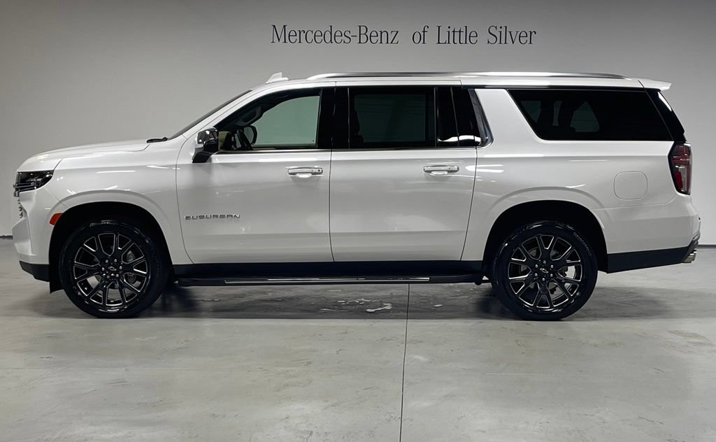 Used 2023 Chevrolet Suburban Premier w/ LPO, Illumination Package AWD/4WD image 2