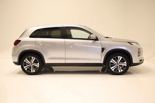 Used 2020 Mitsubishi Outlander Sport SE FWD image 4