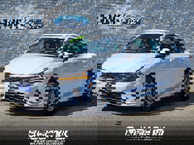 Used 2023 Kia K5 LXS image 1