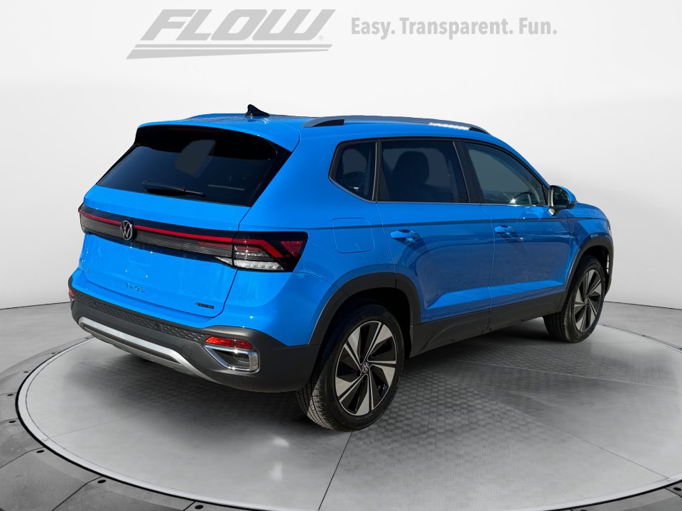 New 2026 Volkswagen Taos SE AWD/4WD image 7