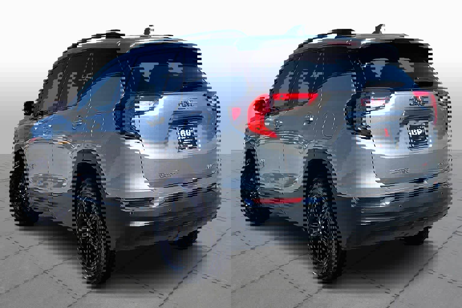 Used 2024 GMC Terrain AT4 w/ Tech Package image 12