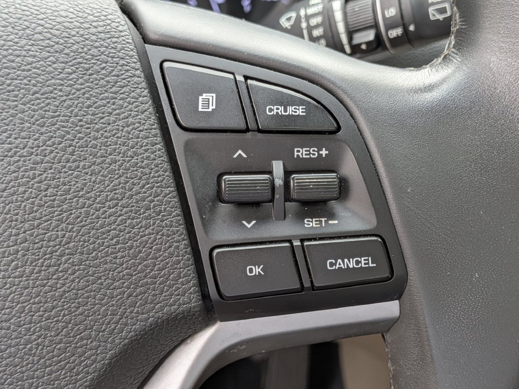 Used 2017 Hyundai Tucson Limited w/ Limited Ultimate Package 03 FWD image 36