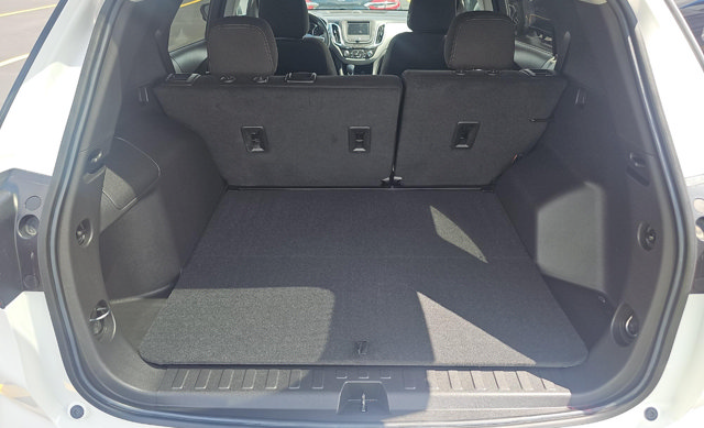 Used 2024 Chevrolet Equinox LS w/ LS Convenience Package FWD image 18