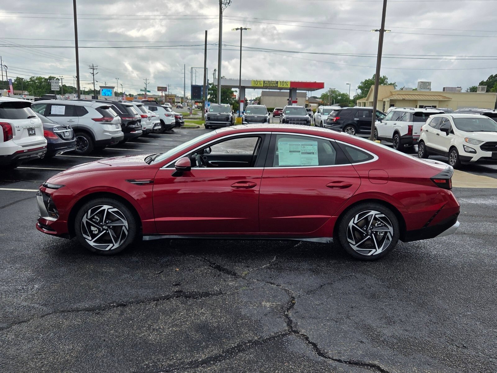 New 2026 Hyundai Sonata SEL FWD image 4