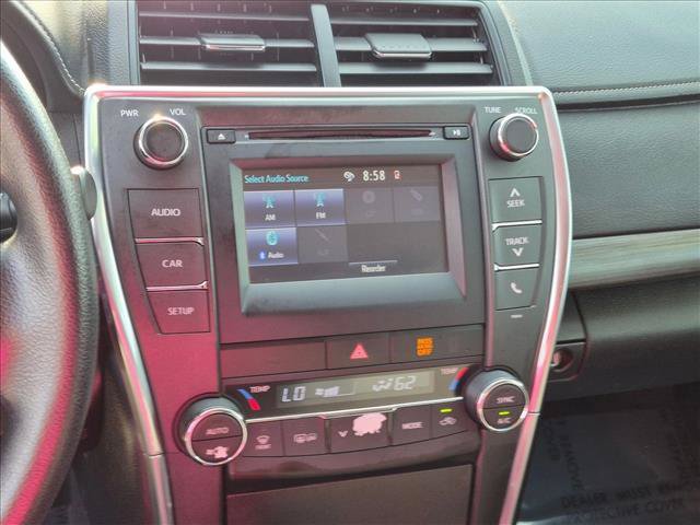 Used 2017 Toyota Camry LE FWD image 12