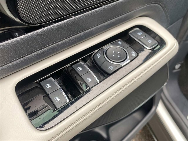 Used 2025 Lincoln Aviator 2WD image 14