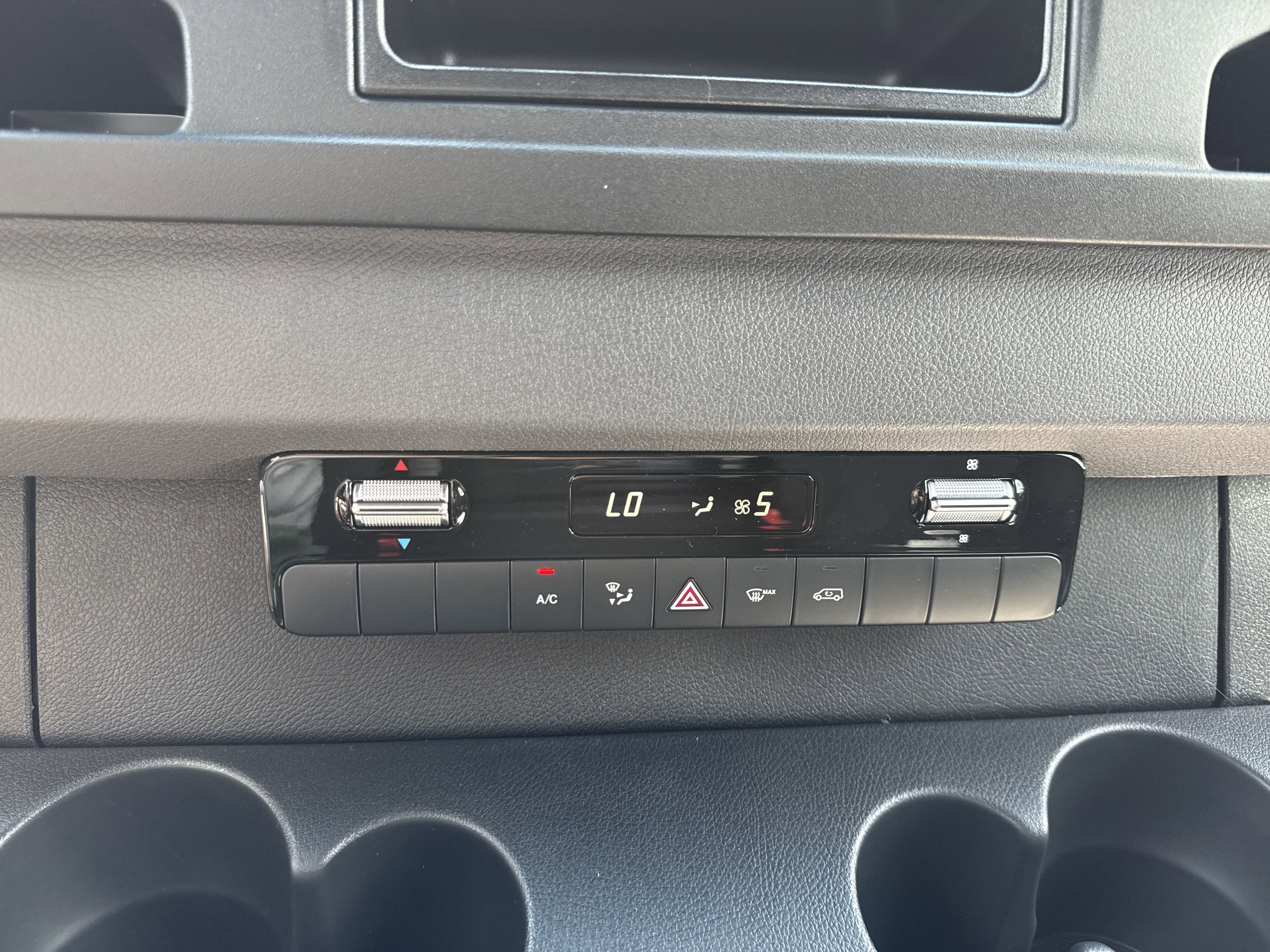 New 2025 Mercedes-Benz Sprinter 2500 image 18