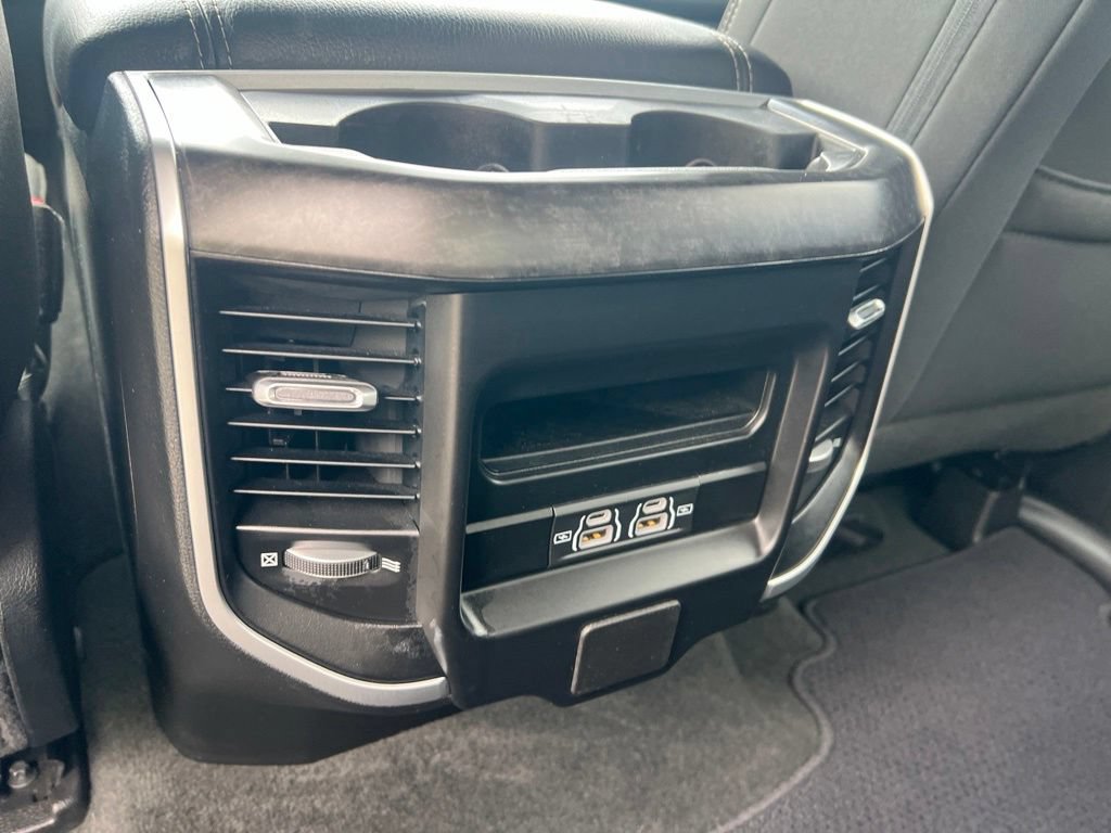 Used 2022 RAM 1500 Big Horn AWD/4WD image 38