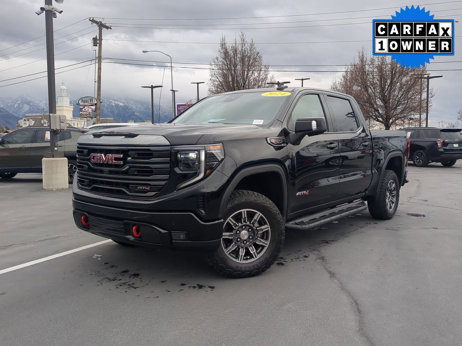 Used 2024 GMC Sierra 1500 AT4 w/ Technology Package image 2