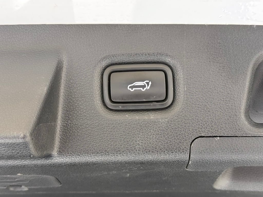Used 2023 Hyundai Santa Fe SEL AWD/4WD image 5