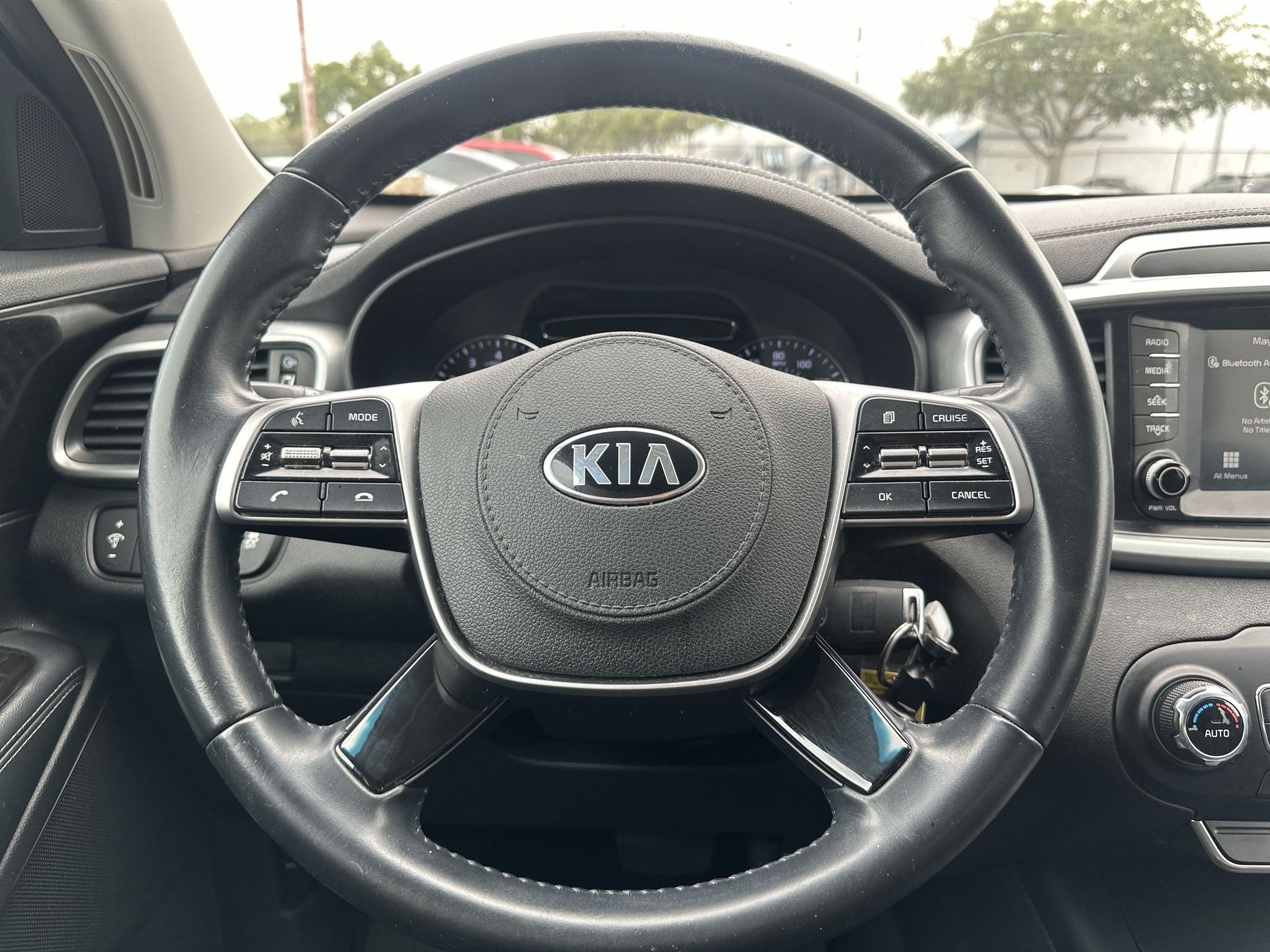 Used 2020 Kia Sorento LX w/ LX I4 Convenience Package FWD image 11