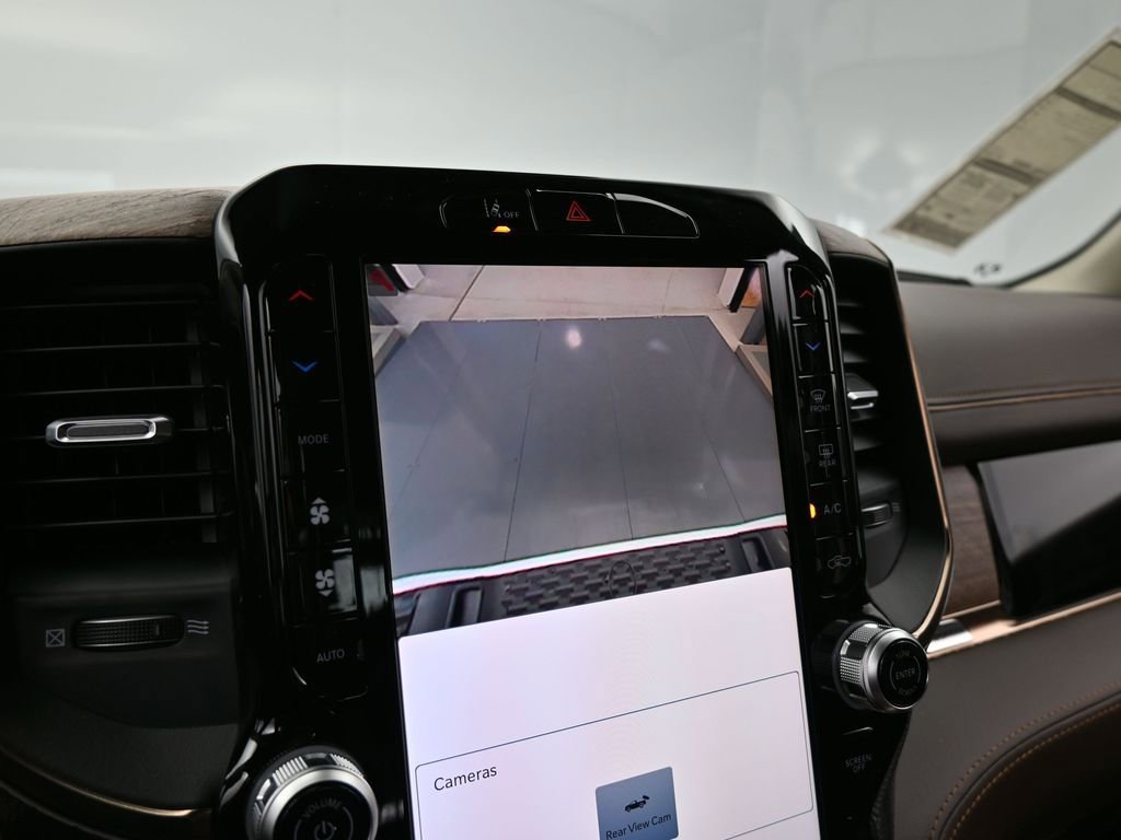 Used 2025 RAM 1500 Limited image 17