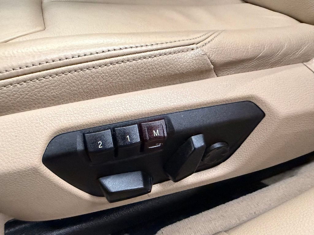 Used 2014 BMW 328d xDrive Sedan AWD/4WD image 15