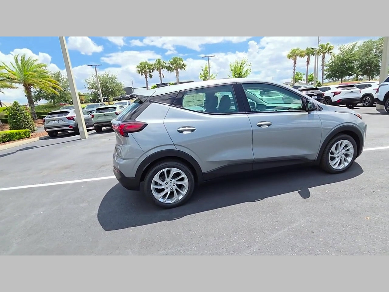 New 2027 Chevrolet Bolt LT w/ Comfort Package image 18