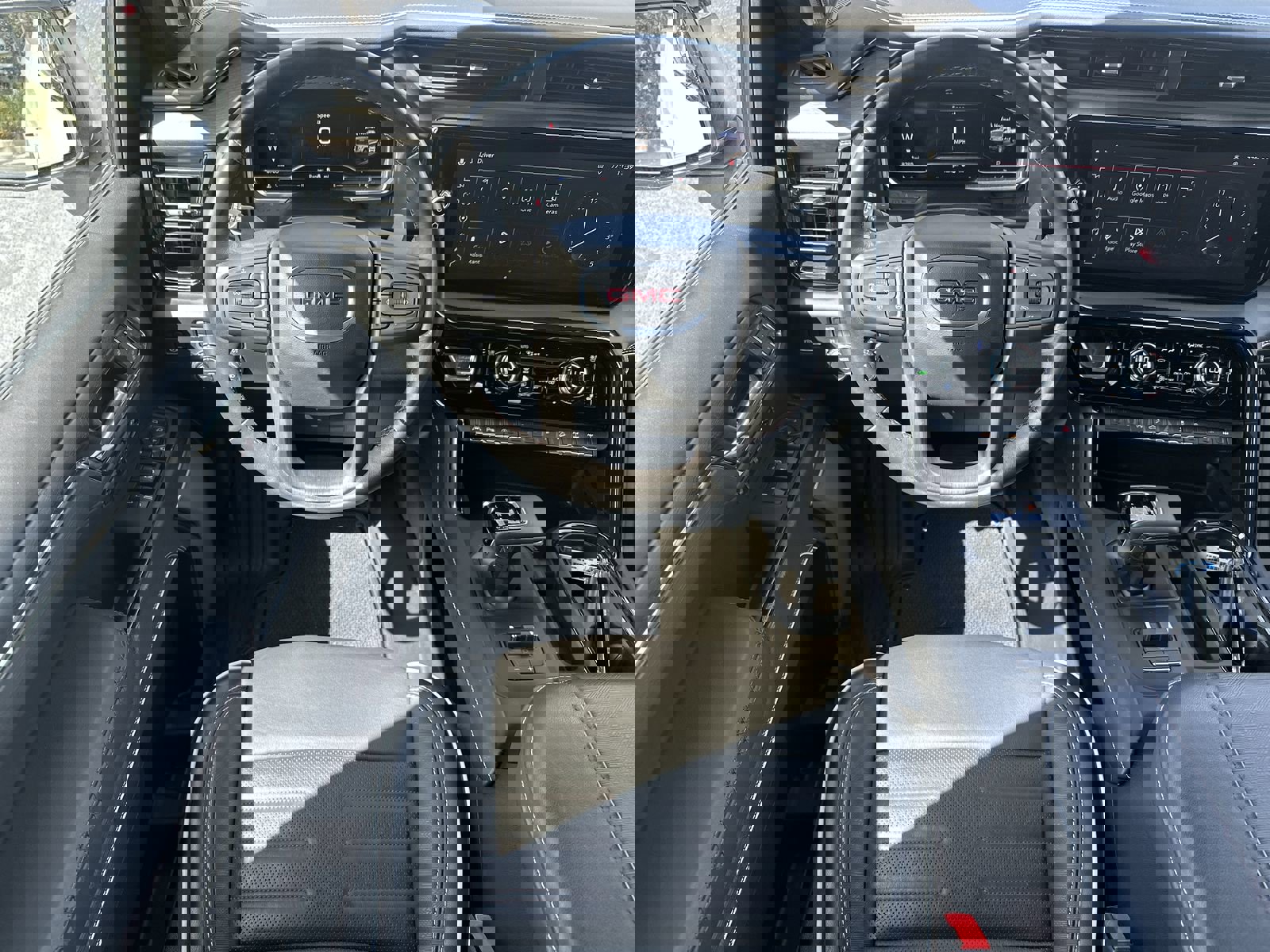 Used 2024 GMC Sierra 1500 AT4X image 17