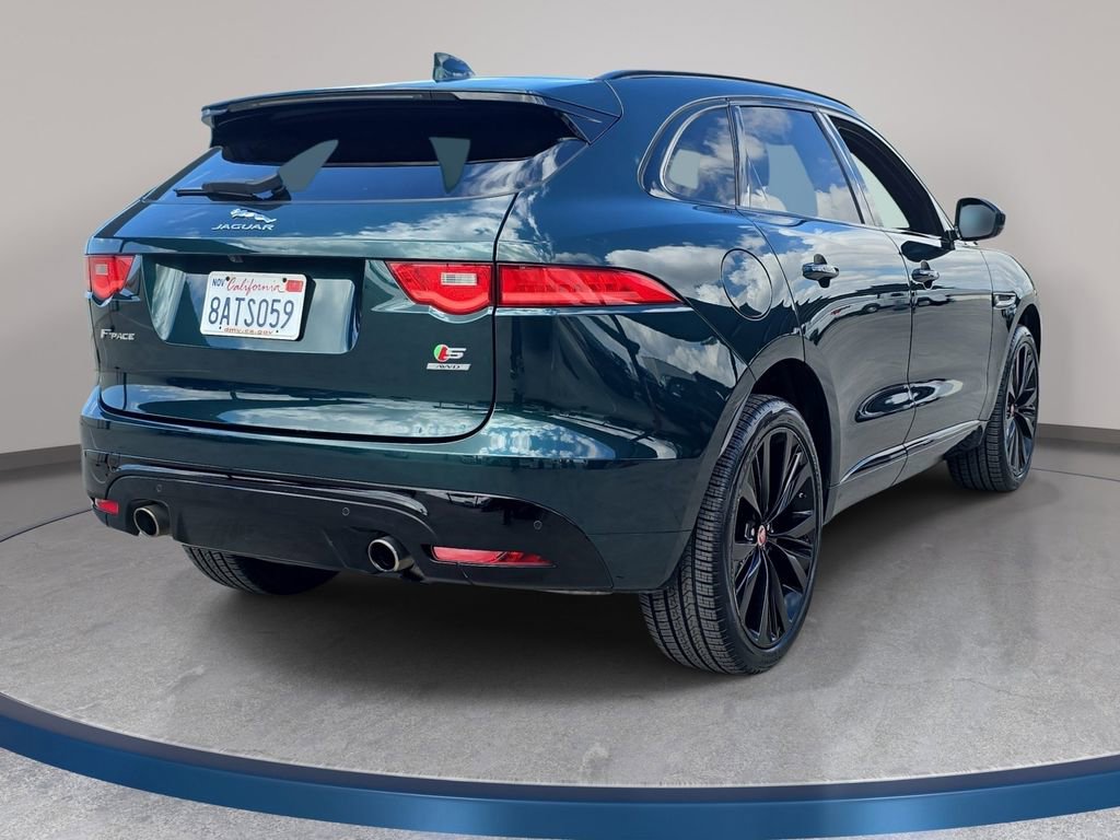 Used 2018 Jaguar F-PACE S image 6