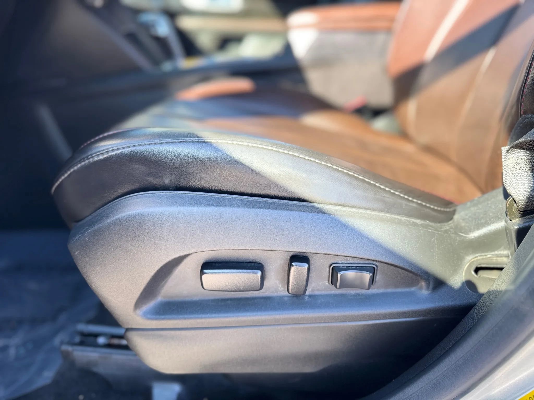 Used 2015 GMC Terrain SLT image 32