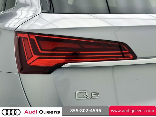 Certified 2022 Audi Q5 2.0T Premium w/ Convenience Package image 9