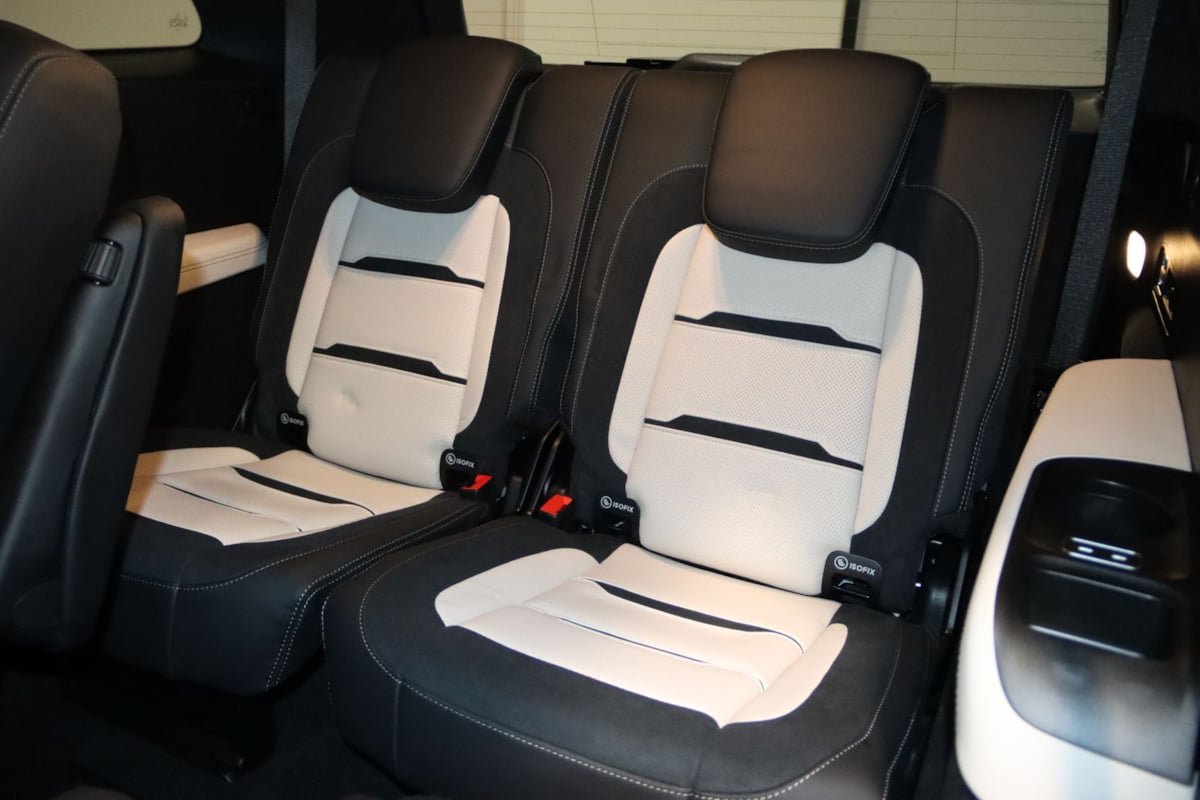 Used 2026 Mercedes-Benz GLS 63 AMG 4MATIC image 18