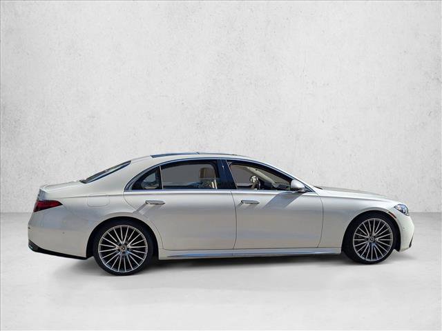 Used 2021 Mercedes-Benz S 580 4MATIC Sedan image 4