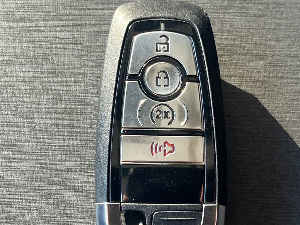 New 2025 Ford Bronco Badlands image 19