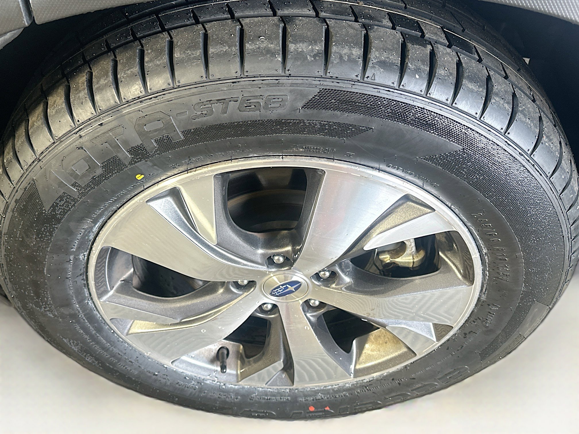 Used 2025 Subaru Ascent Premium AWD/4WD image 11