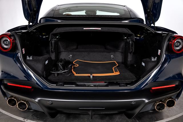 Certified 2022 Ferrari Portofino M RWD image 10