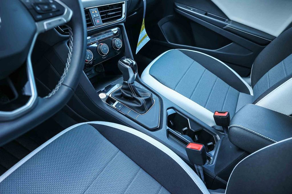 New 2026 Volkswagen Taos S image 31