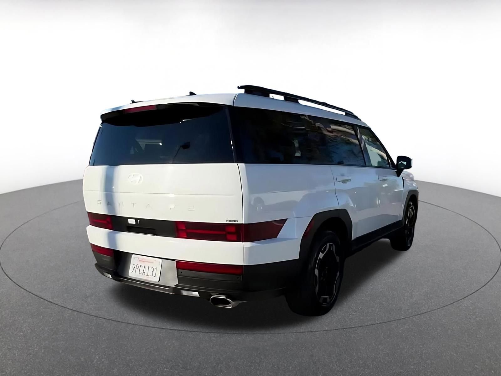Used 2025 Hyundai Santa Fe SEL image 15