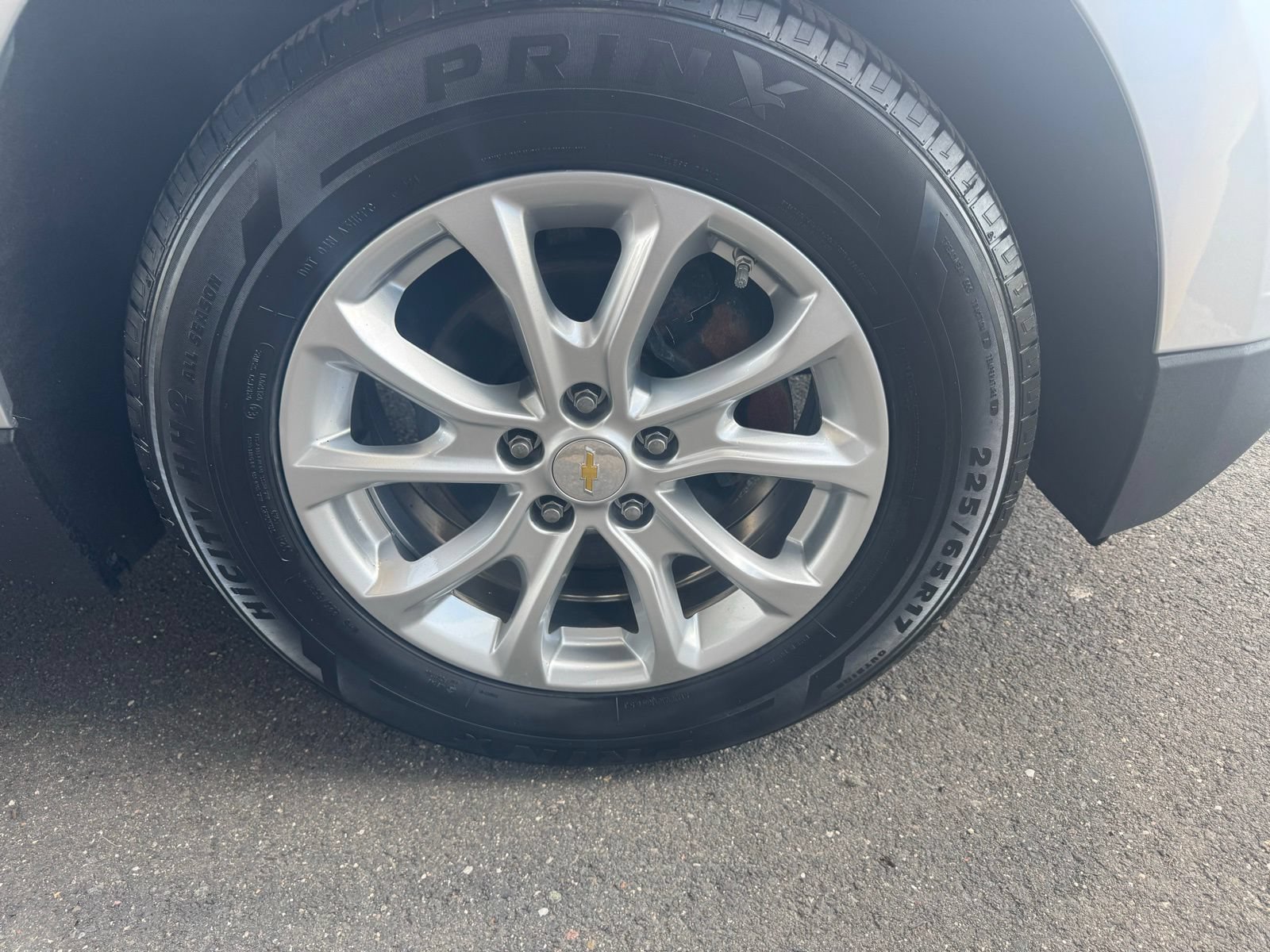 Used 2020 Chevrolet Equinox LT AWD/4WD image 12