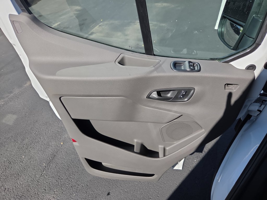 New 2027 Ford Transit 250 Low Roof w/ Interior Upgrade Package RWD image 19