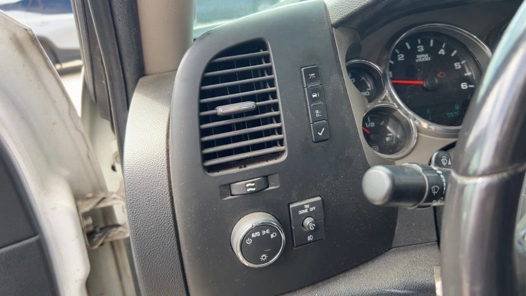 Used 2009 Chevrolet Silverado 1500 LT w/ Power Pack Plus image 18