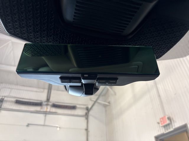 Certified 2025 Nissan Ariya AWD image 28